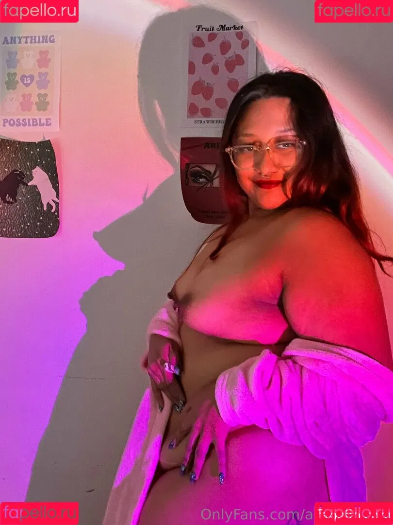 babyy_vesia / vessia_11 Onlyfans Photo Gallery 