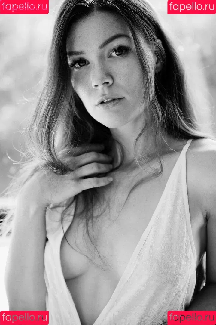 Mia Sollis / miastune Onlyfans Photo Gallery 