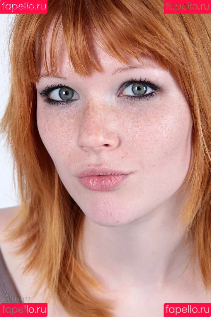 Mia Sollis / miastune Onlyfans Photo Gallery 