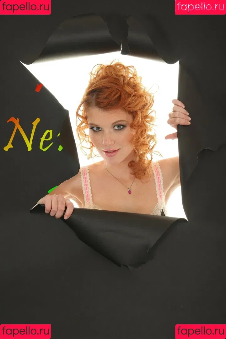 Mia Sollis / miastune Onlyfans Photo Gallery 