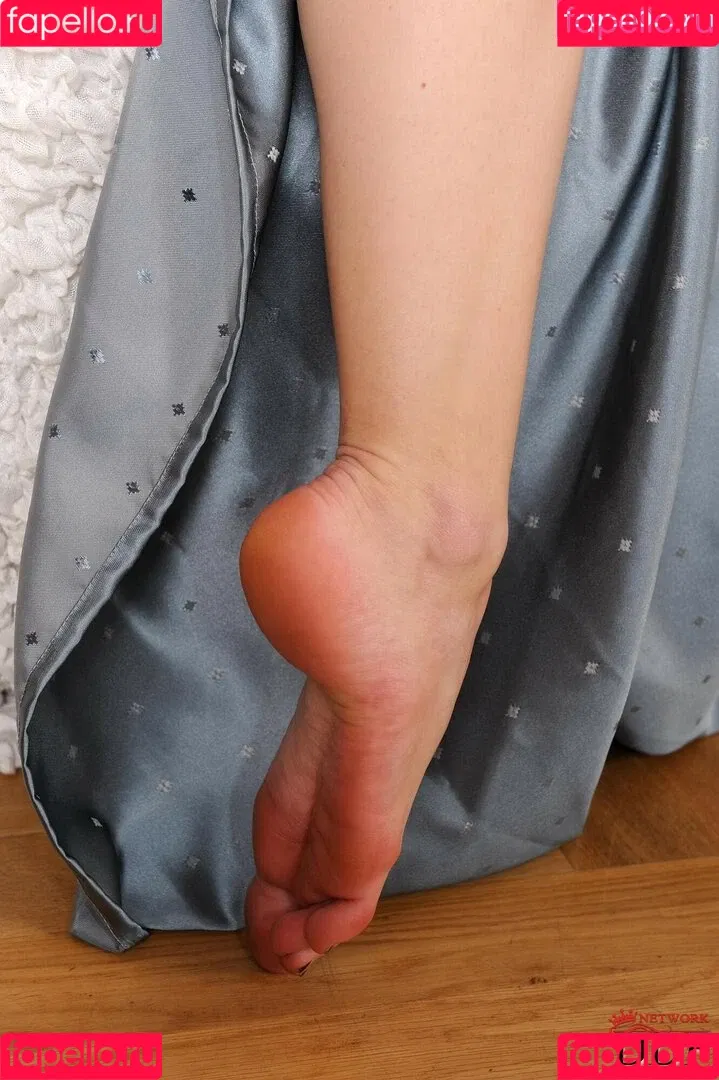 Mia Sollis / miastune Onlyfans Photo Gallery 