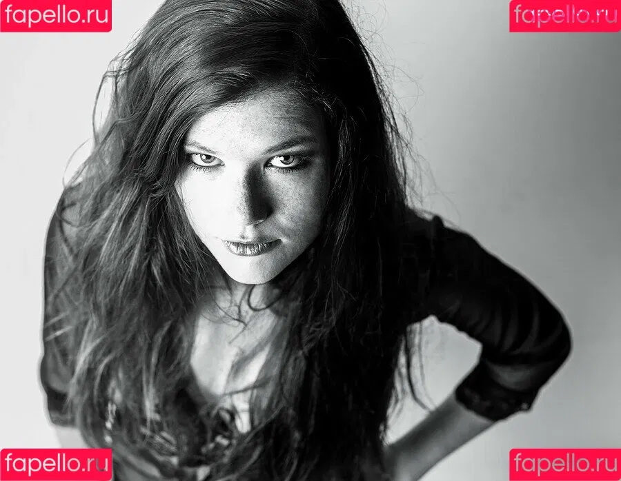 Mia Sollis / miastune Onlyfans Photo Gallery 