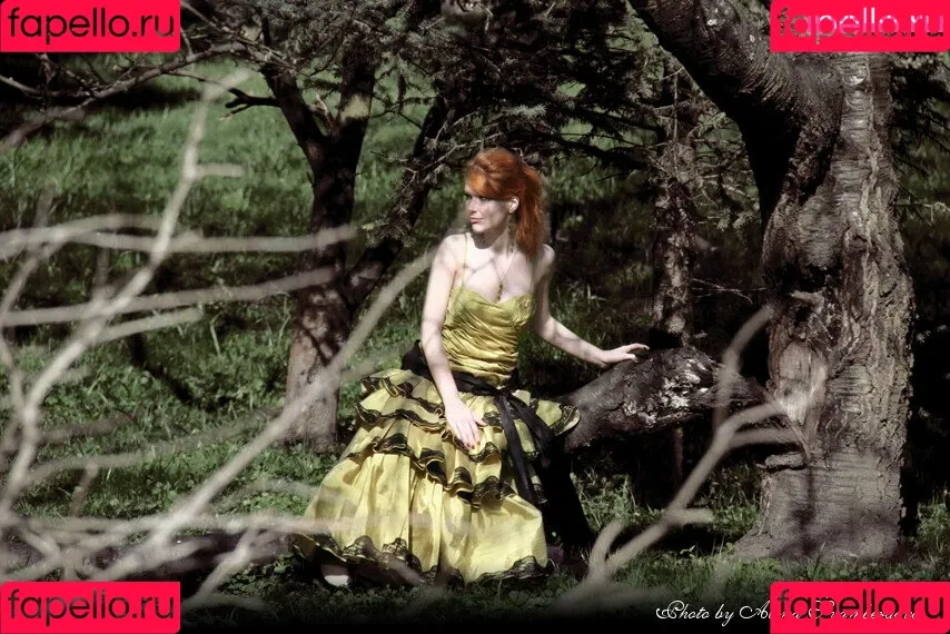 Mia Sollis / miastune Onlyfans Photo Gallery 