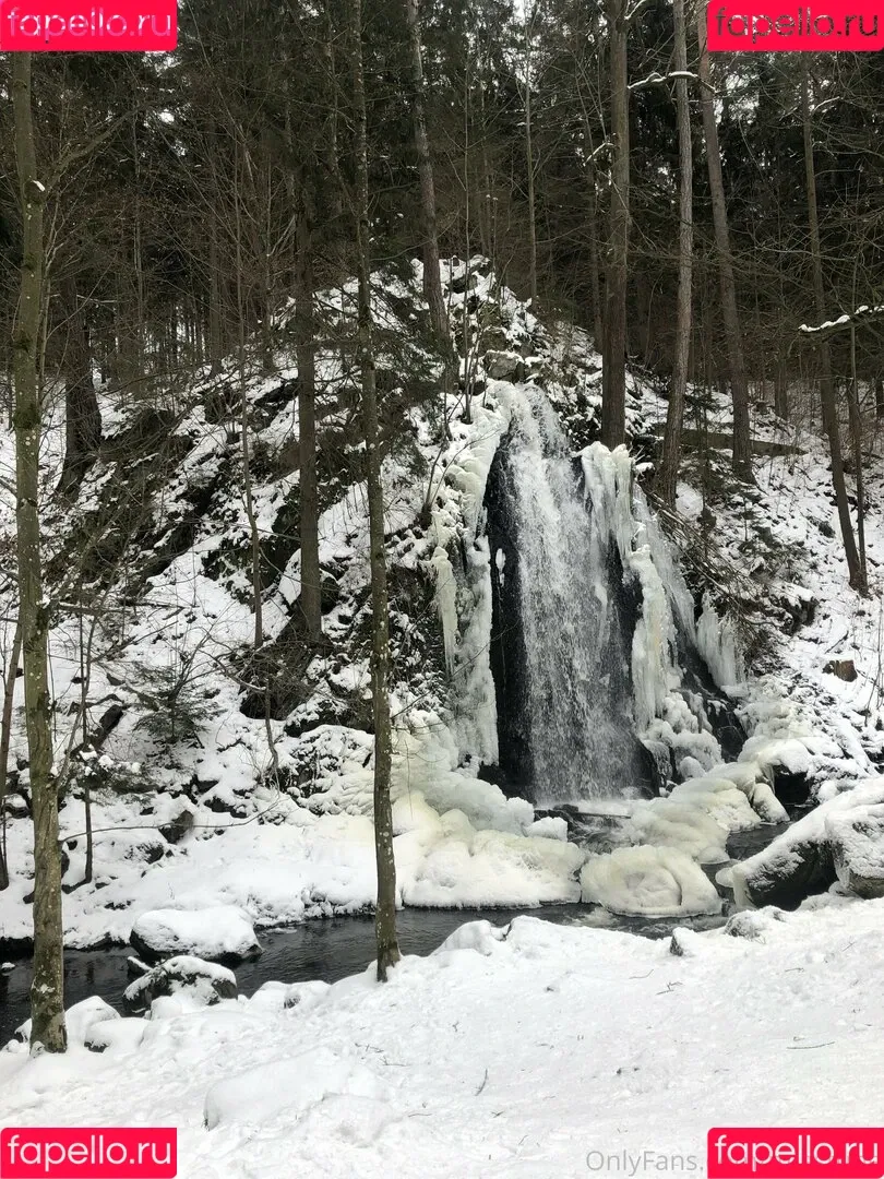 Mia Sollis / miastune Onlyfans Photo Gallery 