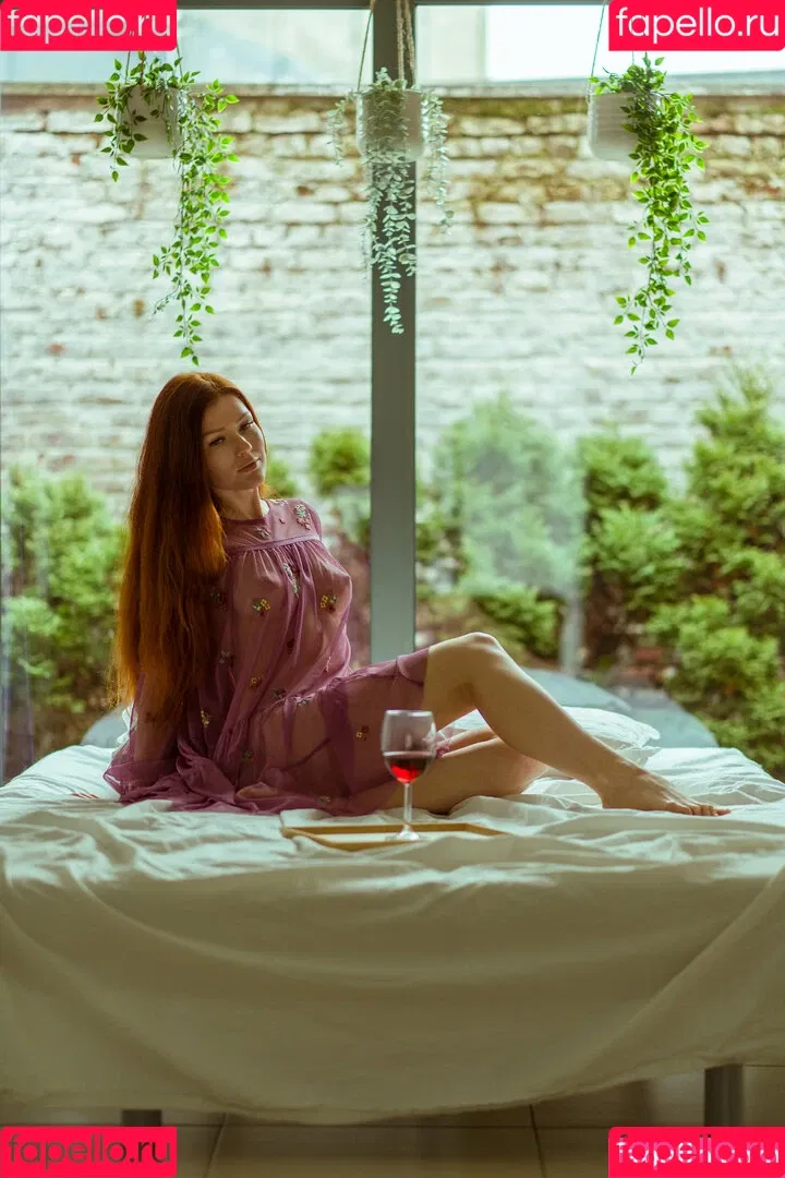 Mia Sollis / miastune Onlyfans Photo Gallery 