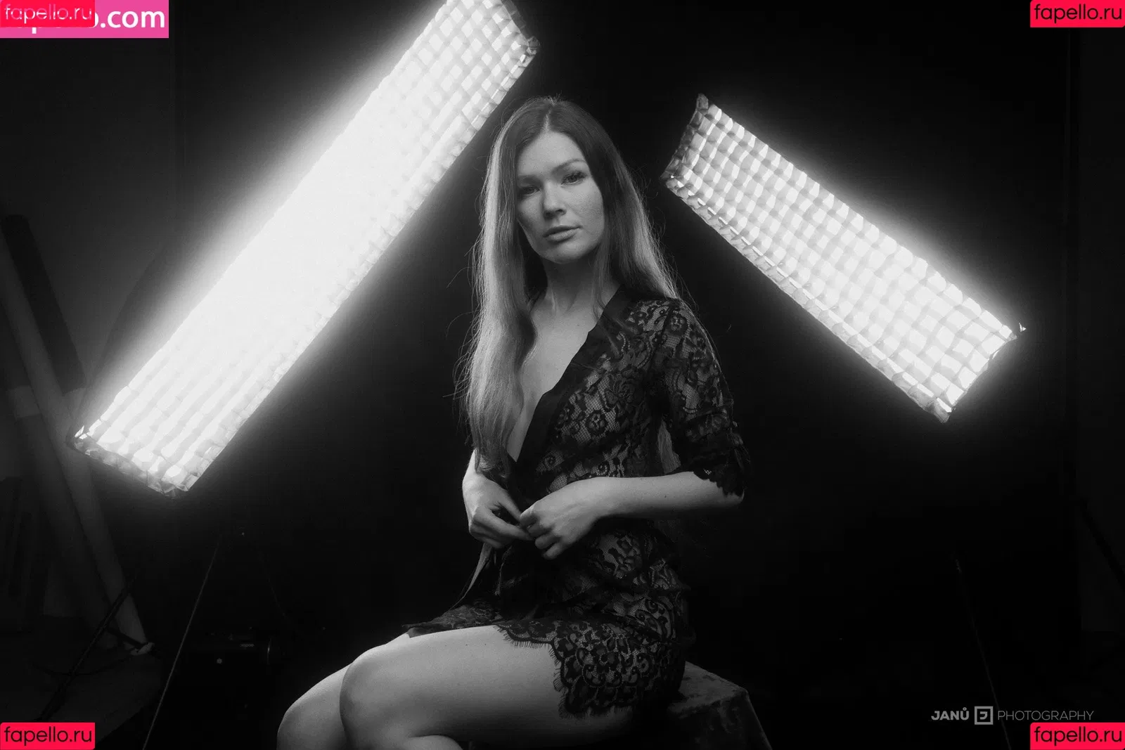 Mia Sollis / miastune Onlyfans Photo Gallery 