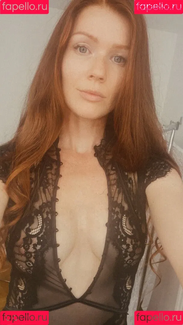 Mia Sollis / miastune Onlyfans Photo Gallery 