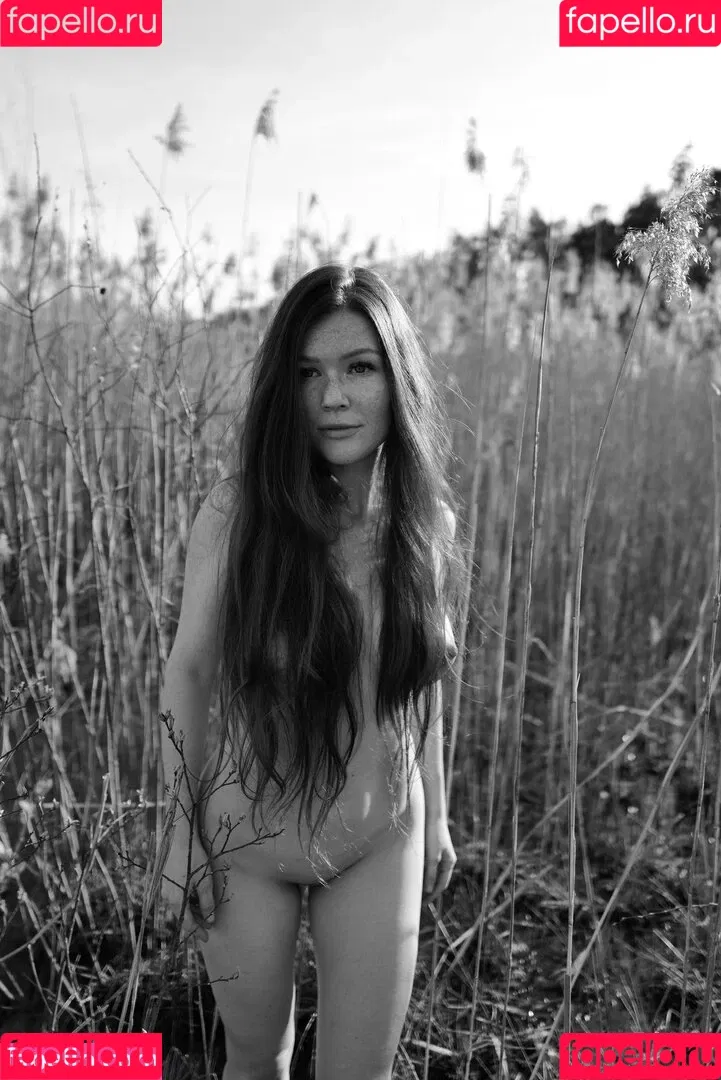 Mia Sollis / miastune Onlyfans Photo Gallery 