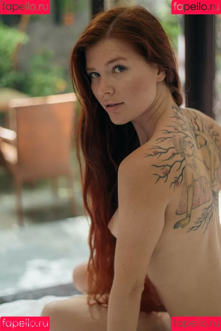 Mia Sollis / miastune Onlyfans Photo Gallery 