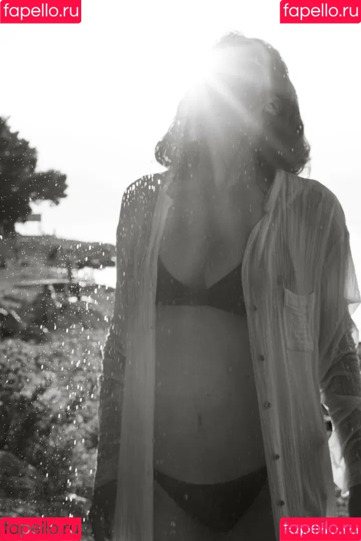 Mia Sollis / miastune Onlyfans Photo Gallery 