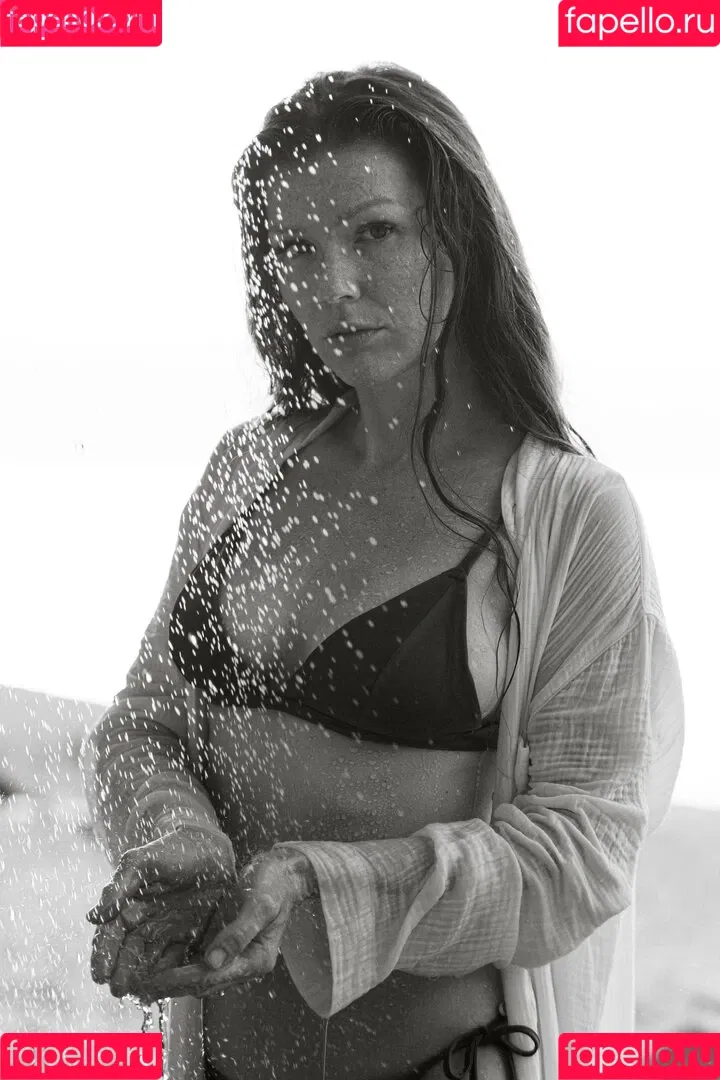 Mia Sollis / miastune Onlyfans Photo Gallery 