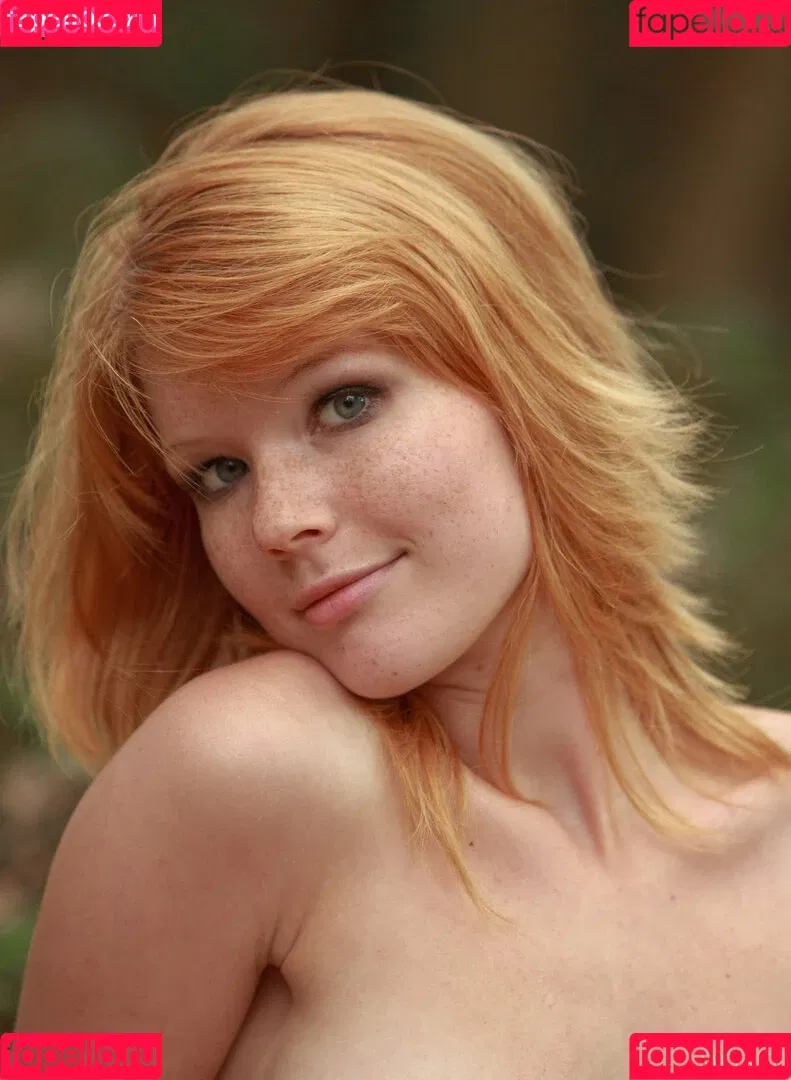 Mia Sollis / miastune Onlyfans Photo Gallery 