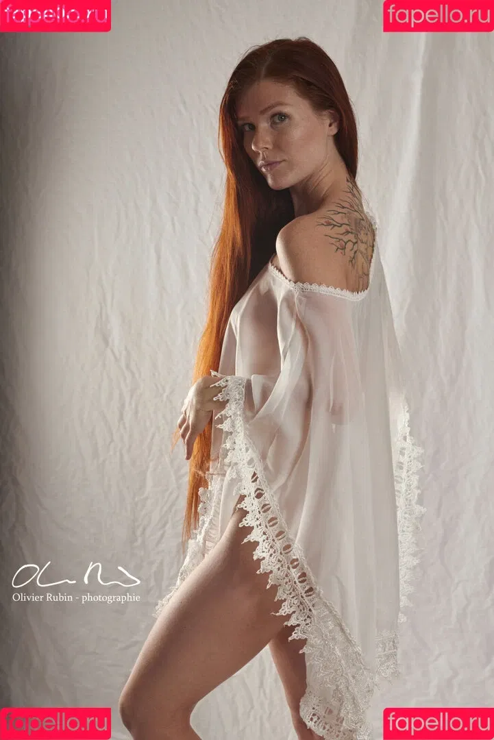 Mia Sollis / miastune Onlyfans Photo Gallery 