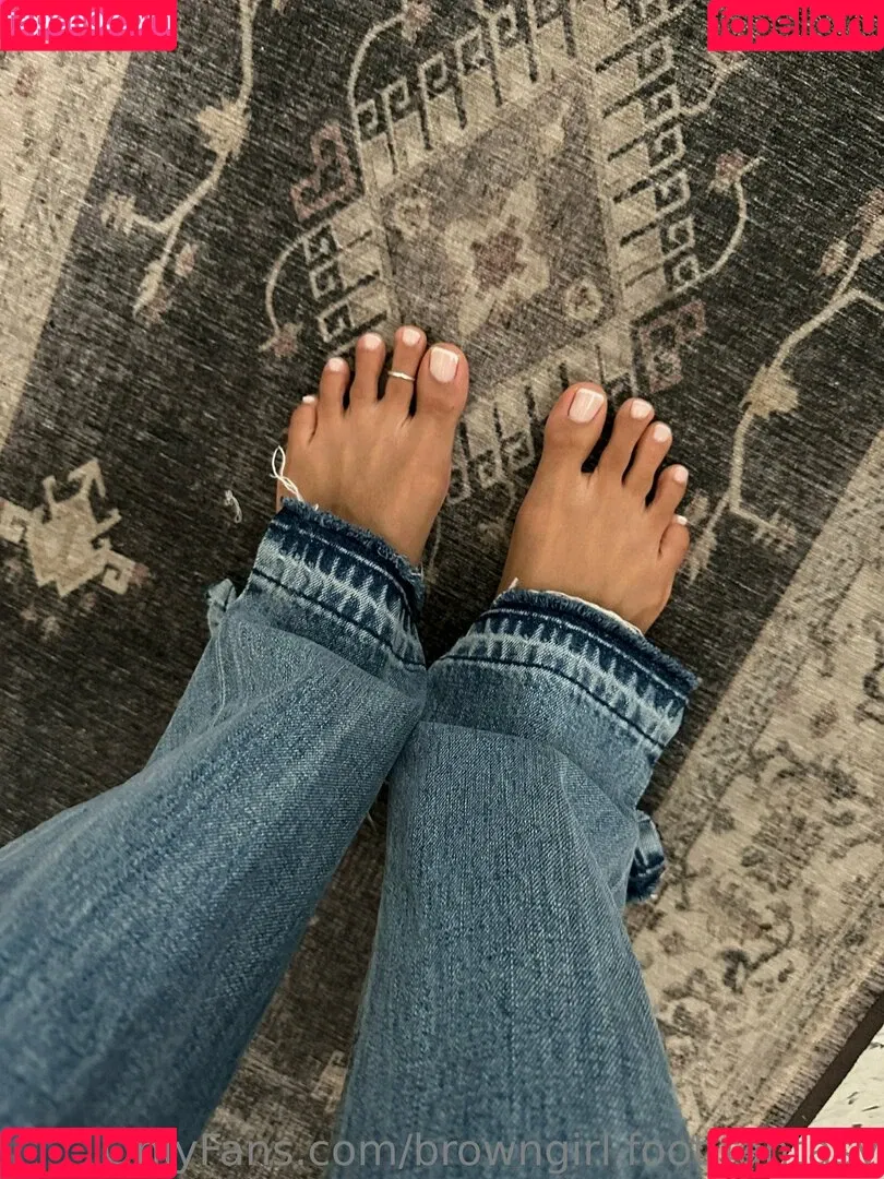 browngirl.foot.fantasy / thekiickback Onlyfans Photo Gallery 