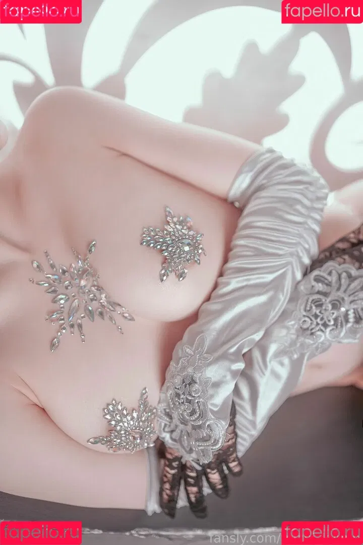 Michi Kyunn / michi_kyunn / michikyunn Onlyfans Photo Gallery 