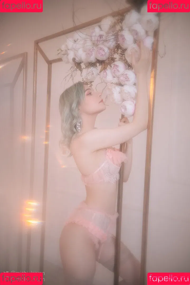 Michi Kyunn / michi_kyunn / michikyunn Onlyfans Photo Gallery 