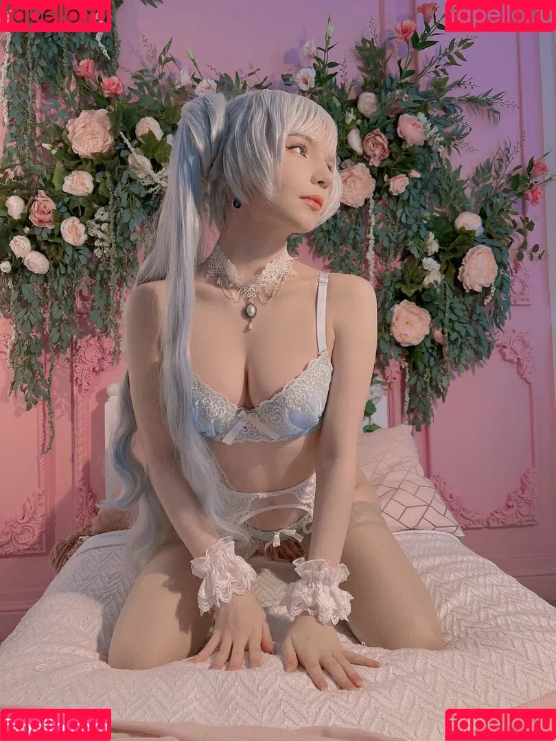 Michi Kyunn / michi_kyunn / michikyunn Onlyfans Photo Gallery 