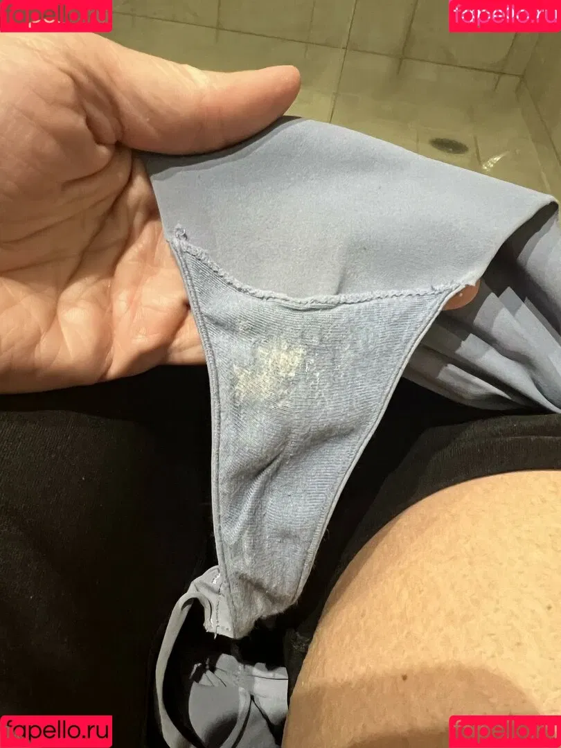 Adrena Sapphire / adrena_sapphire / adrenasapphire Onlyfans Photo Gallery 