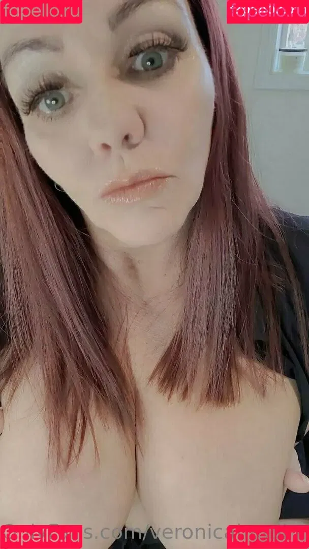 moossion / veronicahardinn Onlyfans Photo Gallery 