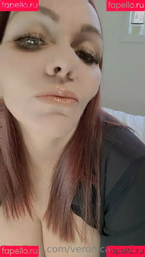 moossion / veronicahardinn Onlyfans Photo Gallery 