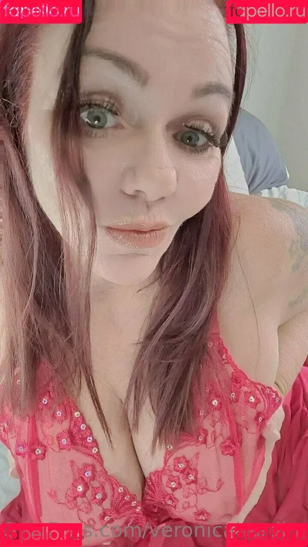 moossion / veronicahardinn Onlyfans Photo Gallery 