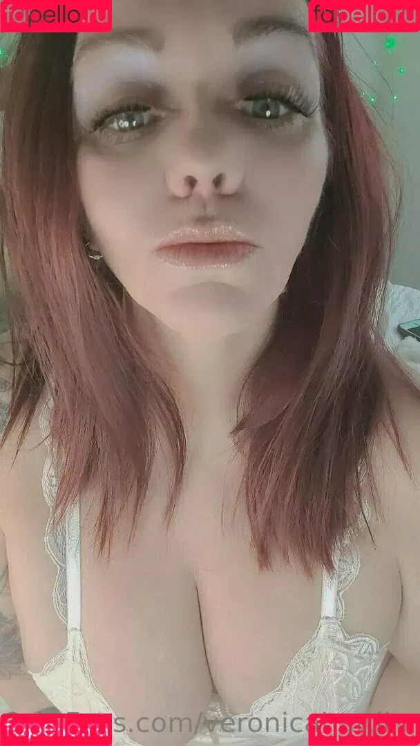 moossion / veronicahardinn Onlyfans Photo Gallery 