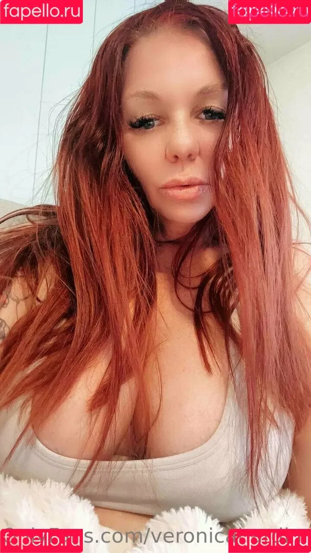 moossion / veronicahardinn Onlyfans Photo Gallery 