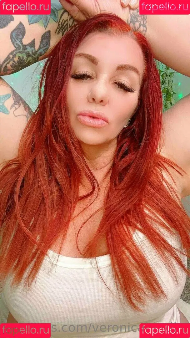 moossion / veronicahardinn Onlyfans Photo Gallery 