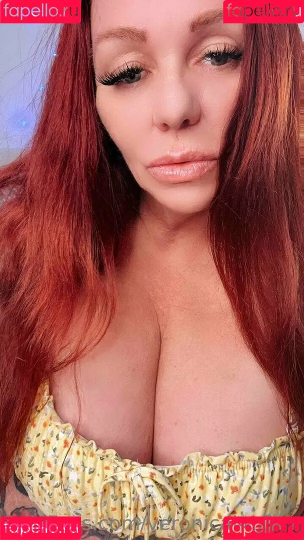 moossion / veronicahardinn Onlyfans Photo Gallery 