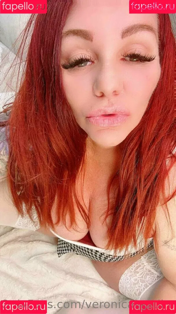 moossion / veronicahardinn Onlyfans Photo Gallery 