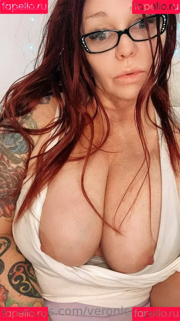 moossion / veronicahardinn Onlyfans Photo Gallery 