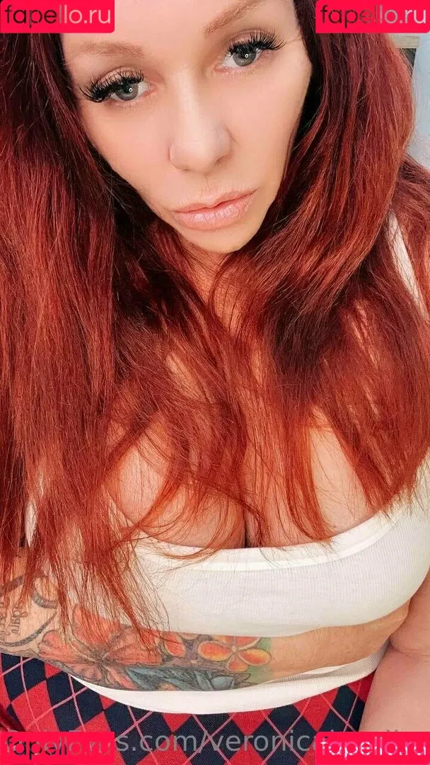 moossion / veronicahardinn Onlyfans Photo Gallery 