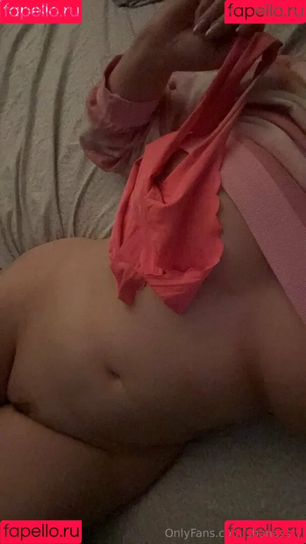 Chivelicious / martyloveswine Onlyfans Photo Gallery 