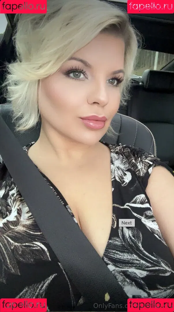 Chivelicious / martyloveswine Onlyfans Photo Gallery 