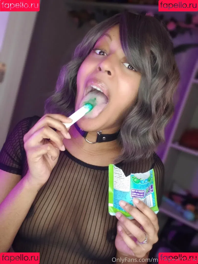 marvelgal07free / marvelgirl1977 Onlyfans Photo Gallery 