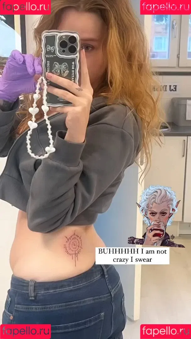 elina / yaboielina Onlyfans Photo Gallery 