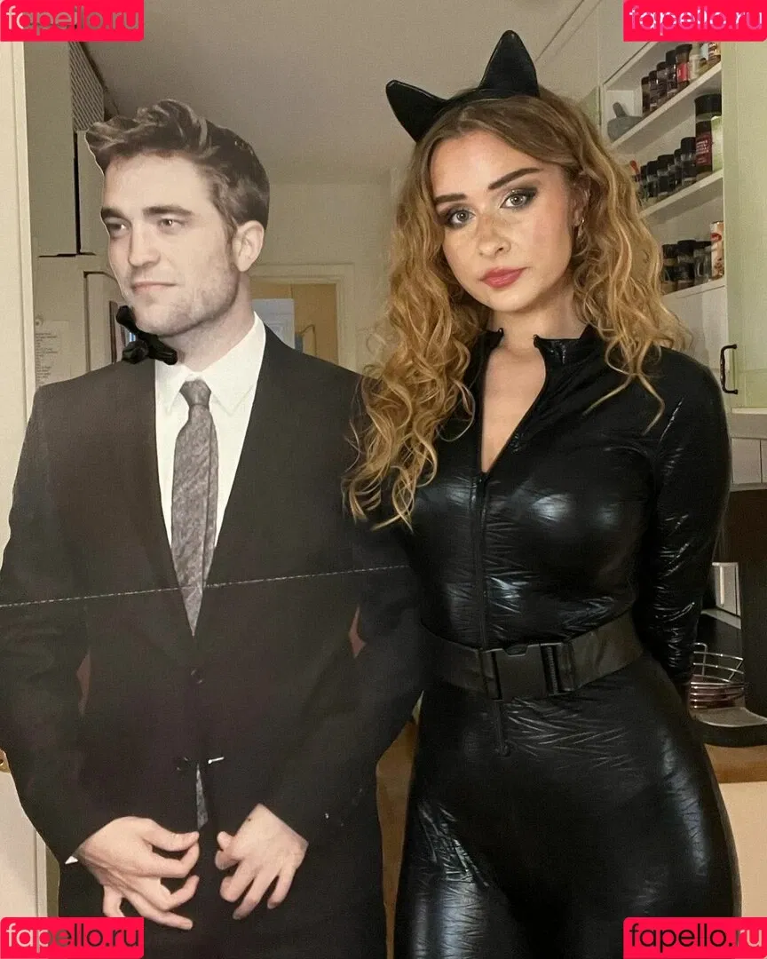 elina / yaboielina Onlyfans Photo Gallery 