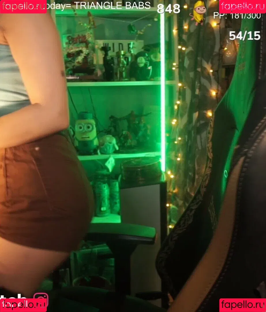 elina / yaboielina Onlyfans Photo Gallery 