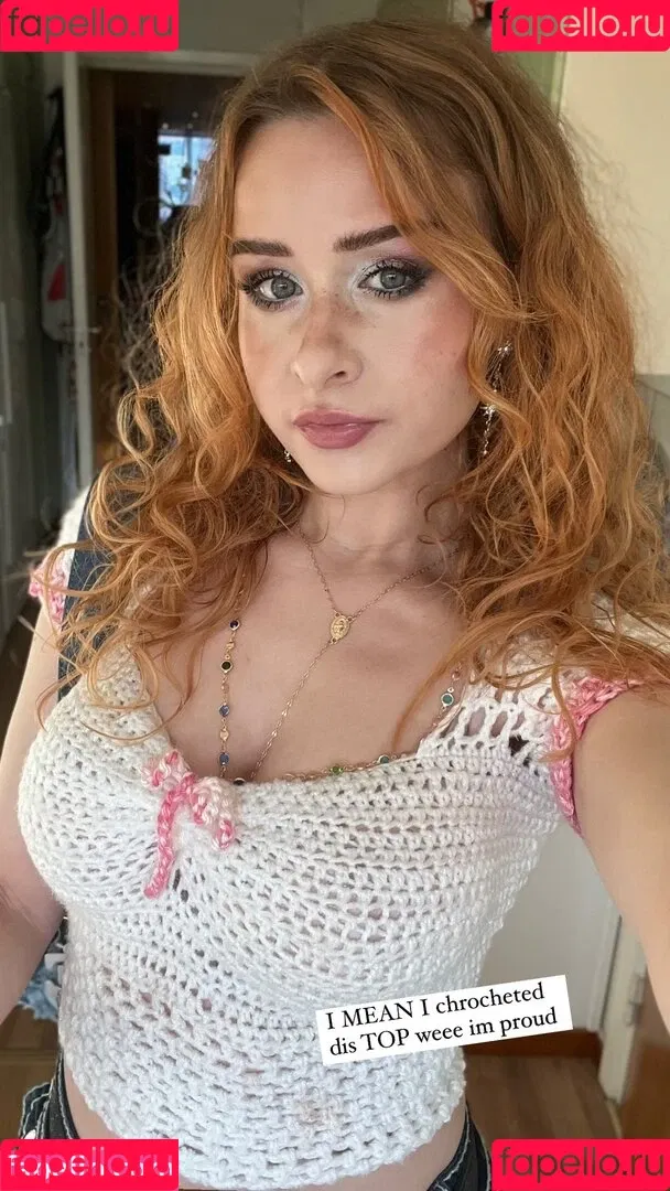 elina / yaboielina Onlyfans Photo Gallery 