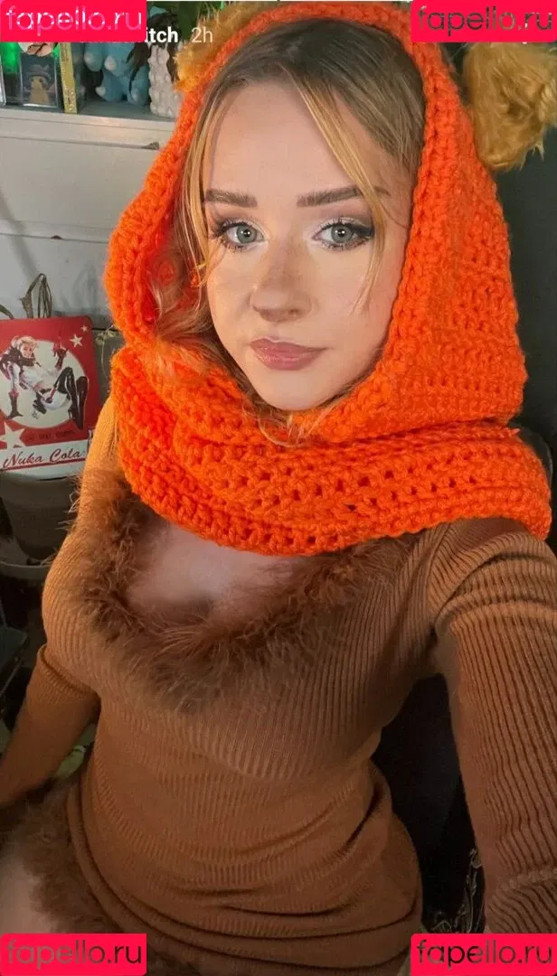 elina / yaboielina Onlyfans Photo Gallery 