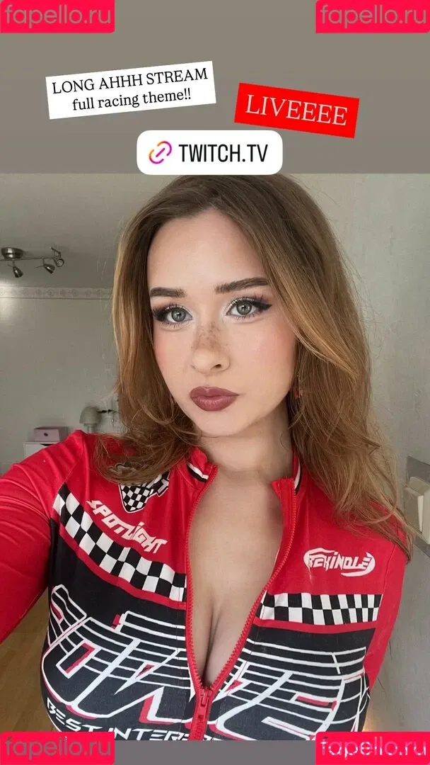 elina / yaboielina Onlyfans Photo Gallery 