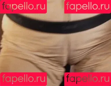 elina / yaboielina Onlyfans Photo Gallery 