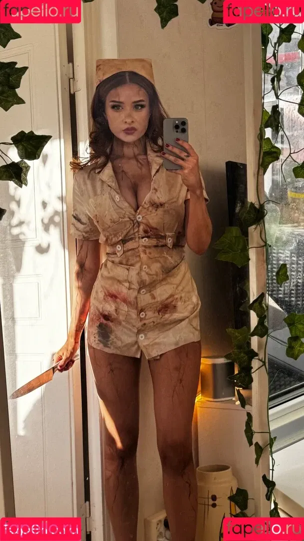 elina / yaboielina Onlyfans Photo Gallery 