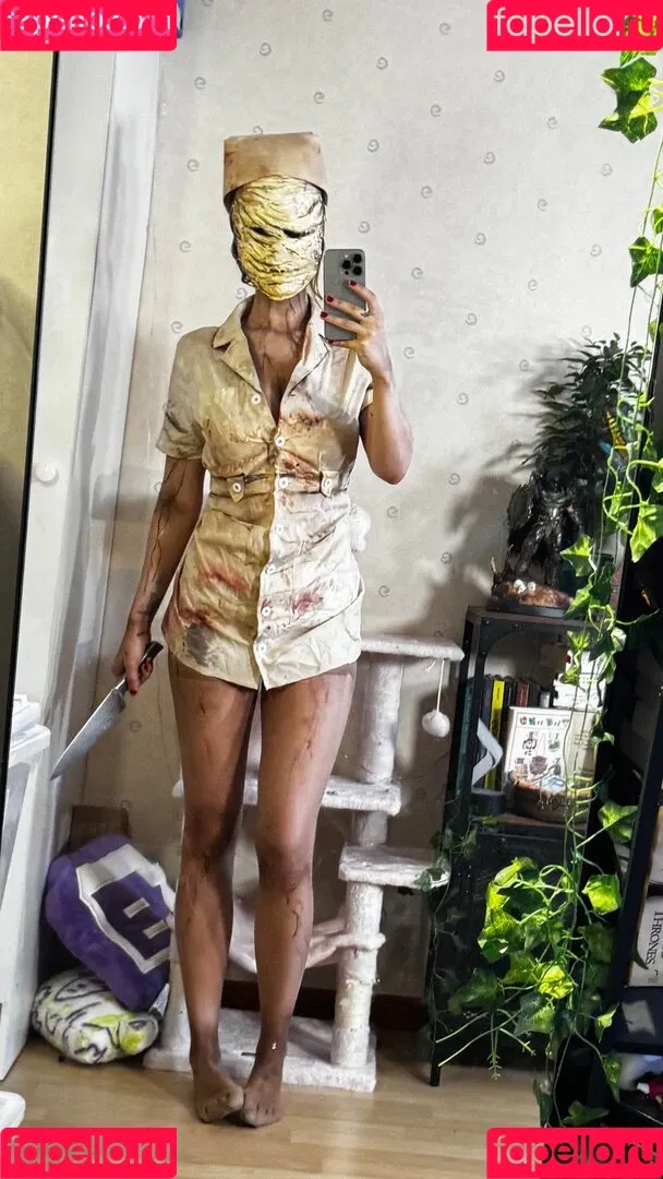 elina / yaboielina Onlyfans Photo Gallery 