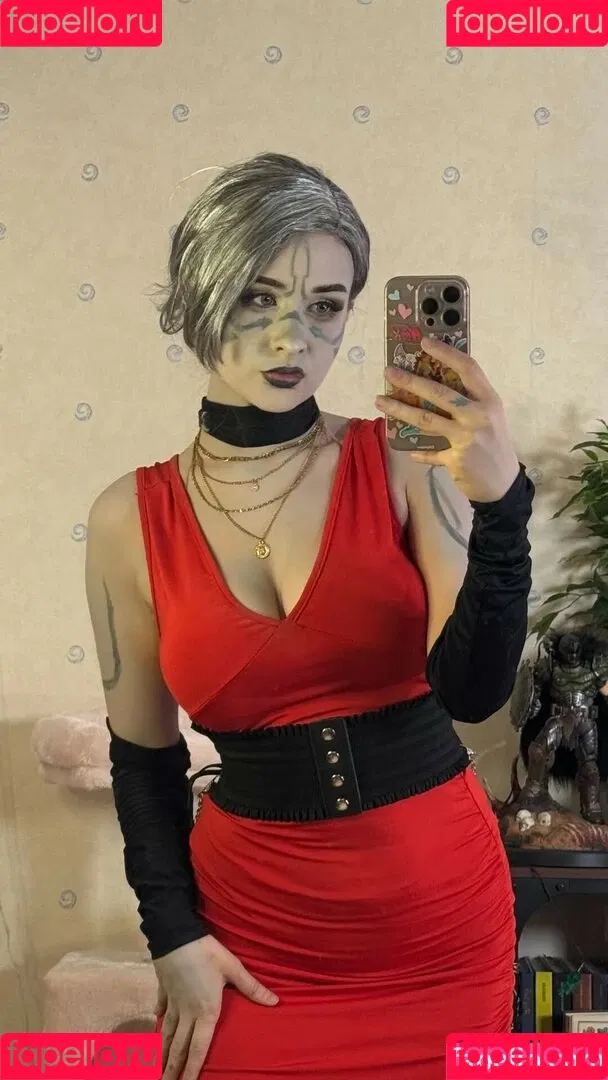 elina / yaboielina Onlyfans Photo Gallery 