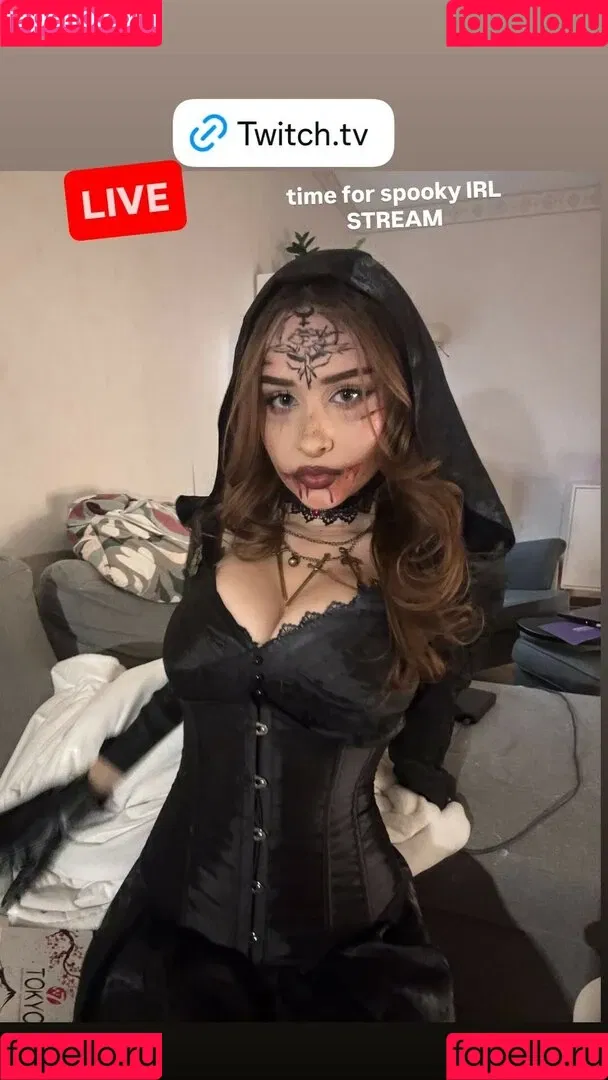 elina / yaboielina Onlyfans Photo Gallery 