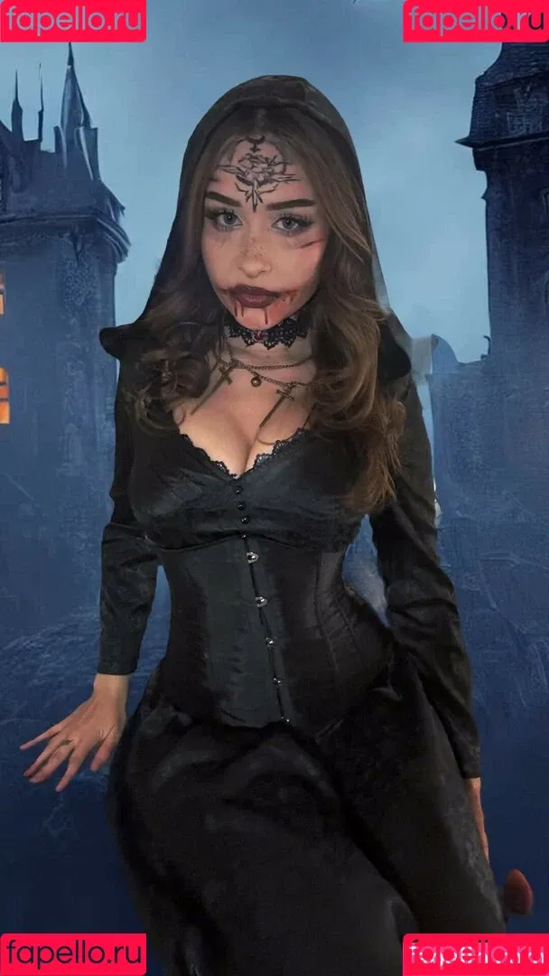 elina / yaboielina Onlyfans Photo Gallery 