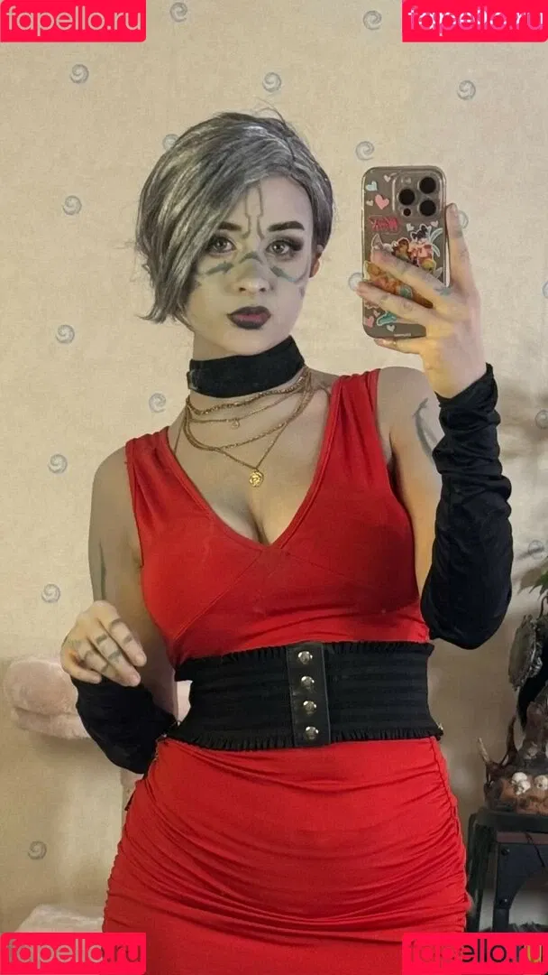 elina / yaboielina Onlyfans Photo Gallery 