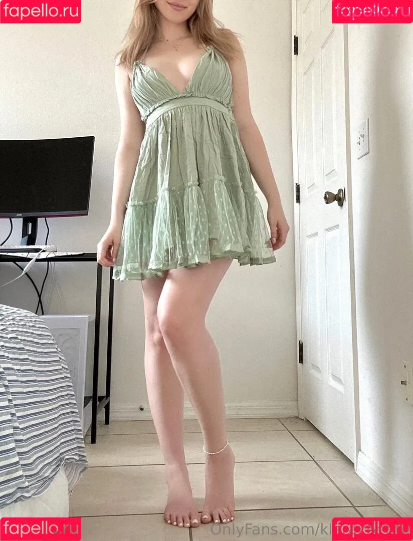 klaraxpetite / tuesdayswithdorieann Onlyfans Photo Gallery 