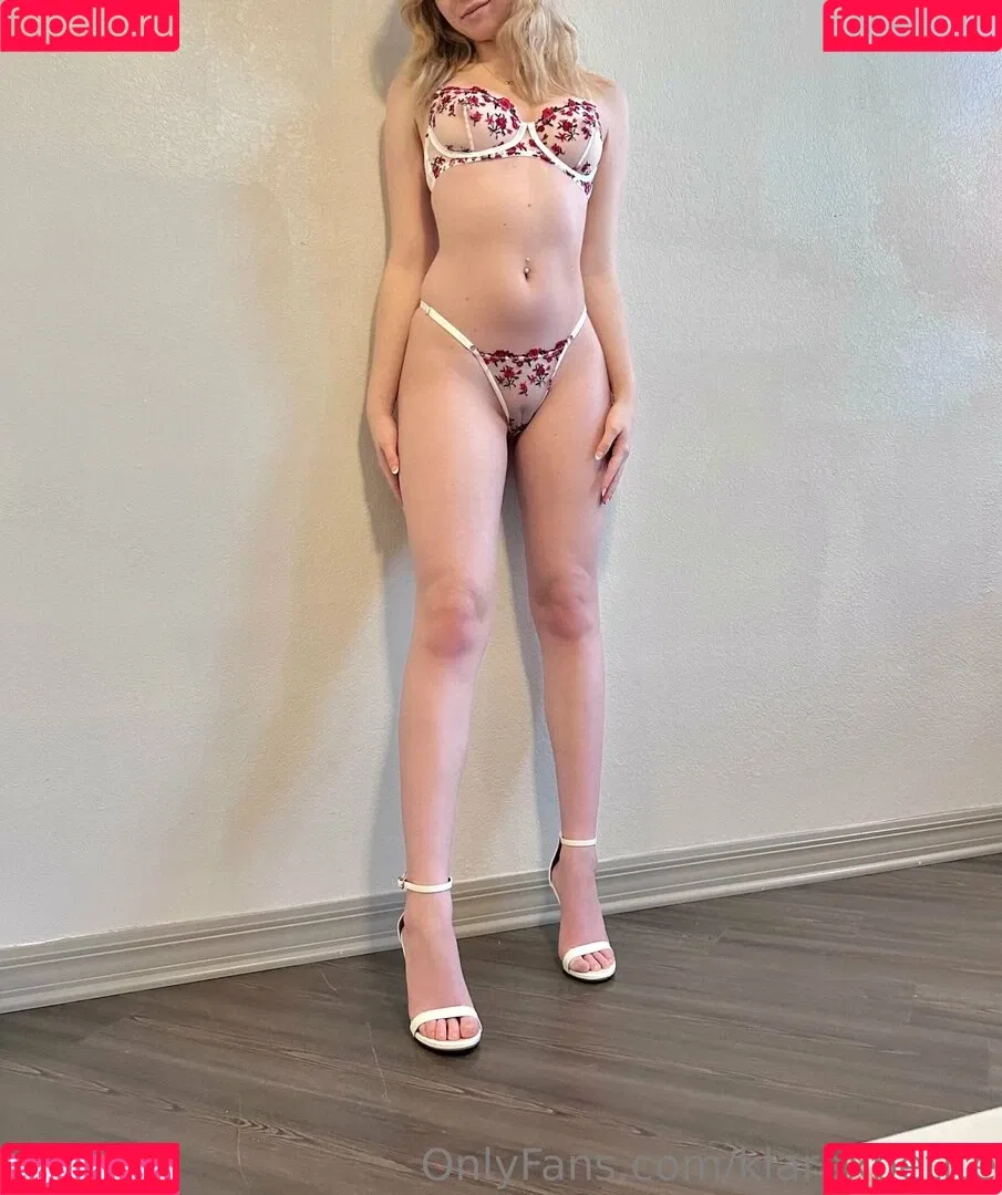 klaraxpetite / tuesdayswithdorieann Onlyfans Photo Gallery 